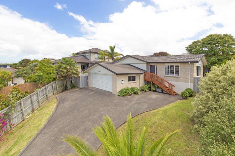 3 Rivervale Grove Stanmore Bay_21