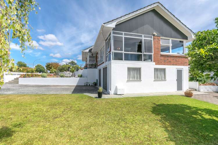 15 Chedworth Avenue Chedworth_15