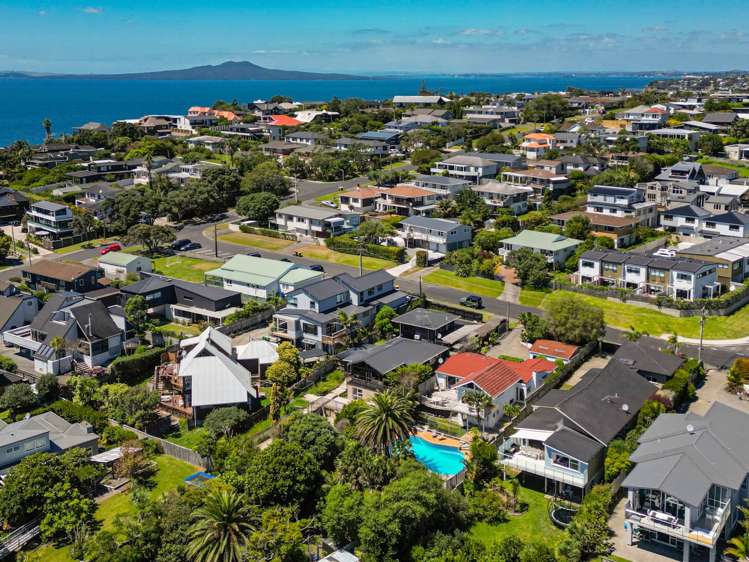 5 Beulah Avenue Rothesay Bay_40