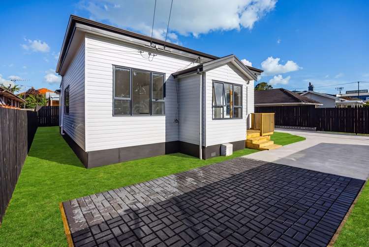 54 Portage Road_0