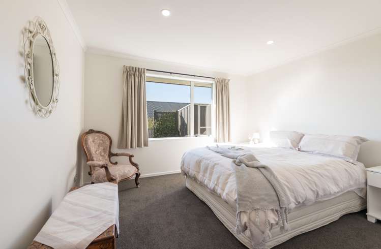 4 Liverpool Terrace Stoke_12