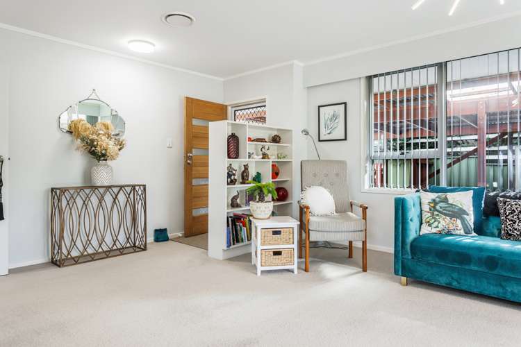 2/193 Don Buck Road Massey_9