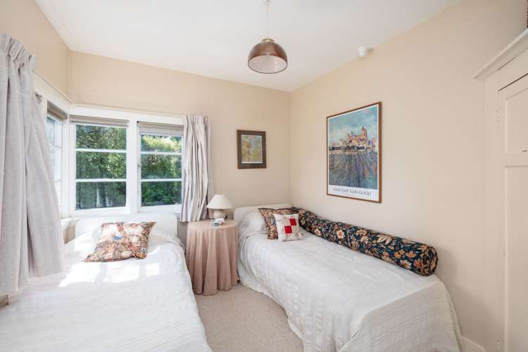 426 Marine Drive Charteris Bay_12