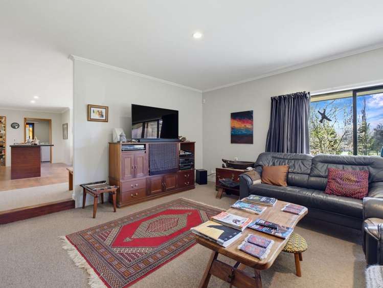 186 Sunset Valley Road Upper Moutere_26
