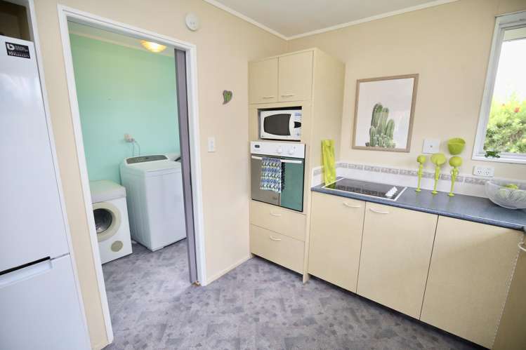 15a Sandalwood Drive Dinsdale_5