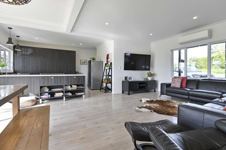 272 Middle Road Havelock North_9