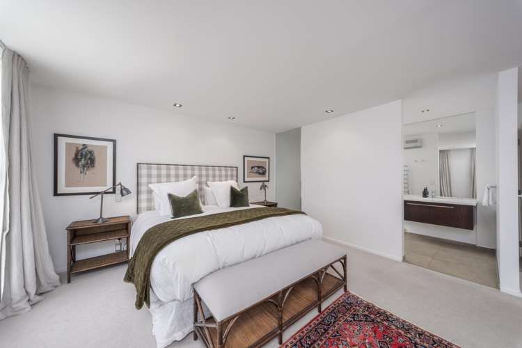 12 Holly Road St Albans_8