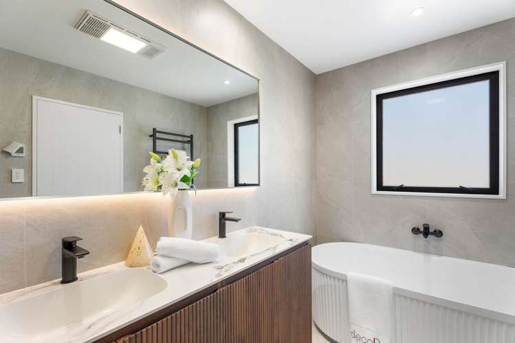 18 Rathfarnham Road Flat Bush_31