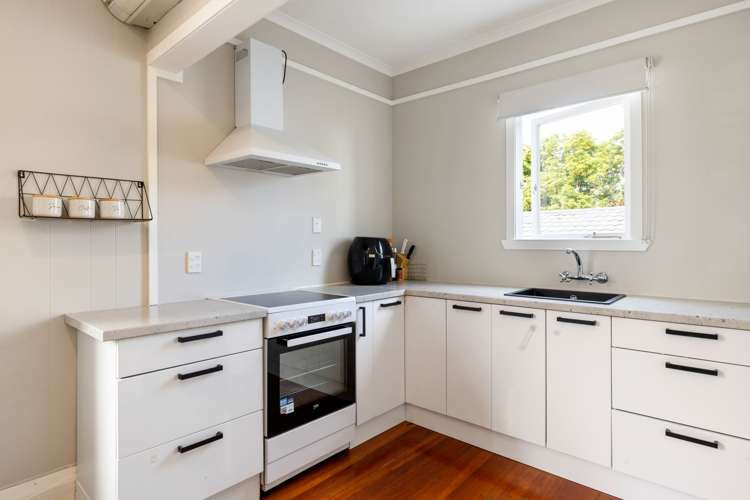 48A Cook Street Hamilton East_7