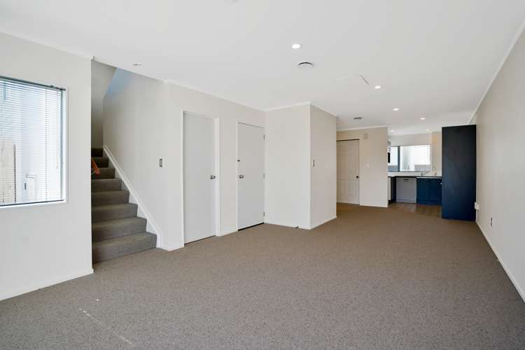 35 Stephen Avenue Henderson_6