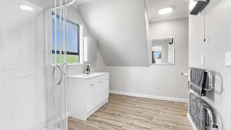 8 Raukura Place Koutu_14