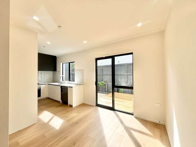 10b Minaret Drive Bucklands Beach_2