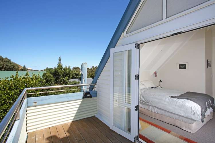 19 Cordyline Road Port Waikato_26