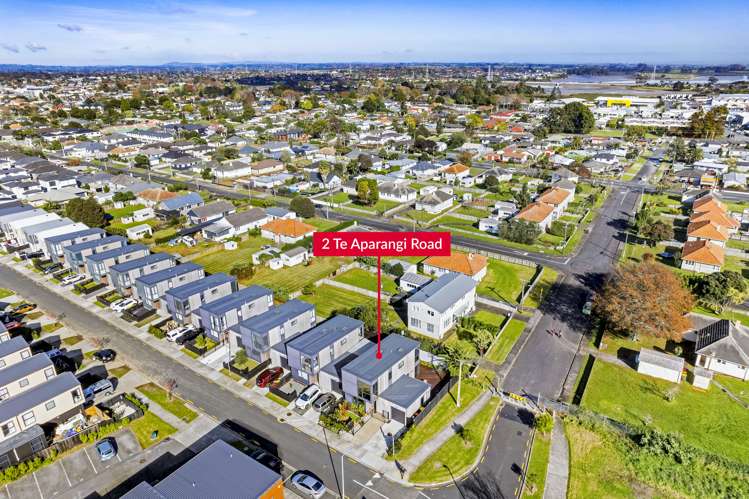 2 Te Aparangi Road Papakura_20