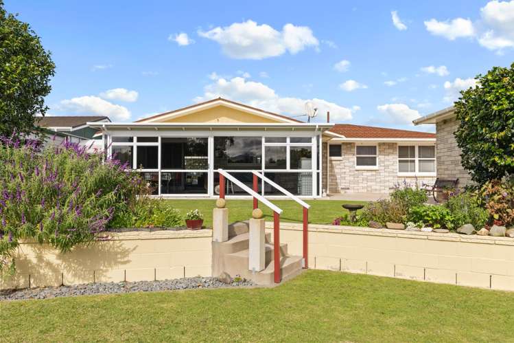 1029 Aberdeen Road Te Hapara_21