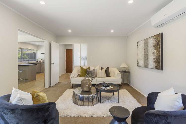 1/143 Reeves Road Pakuranga Heights_11