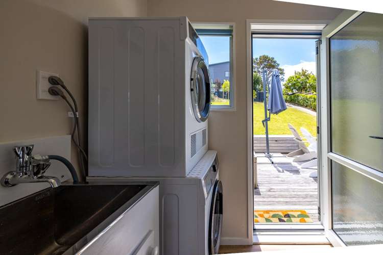 440 Sea View Rd Onetangi_15