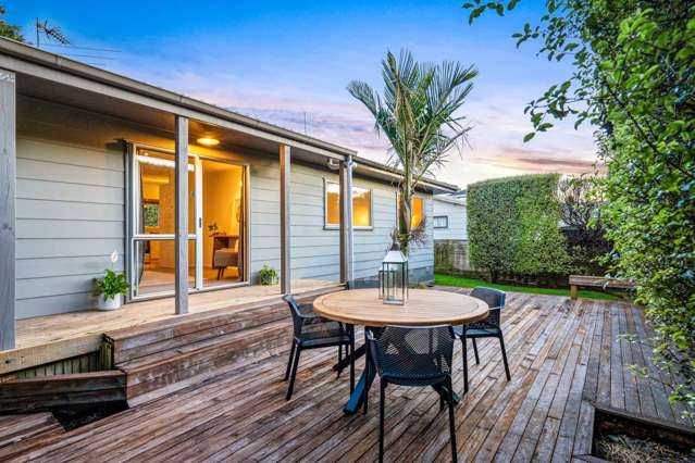 2/56 Waipani Road Te Atatu Peninsula_2