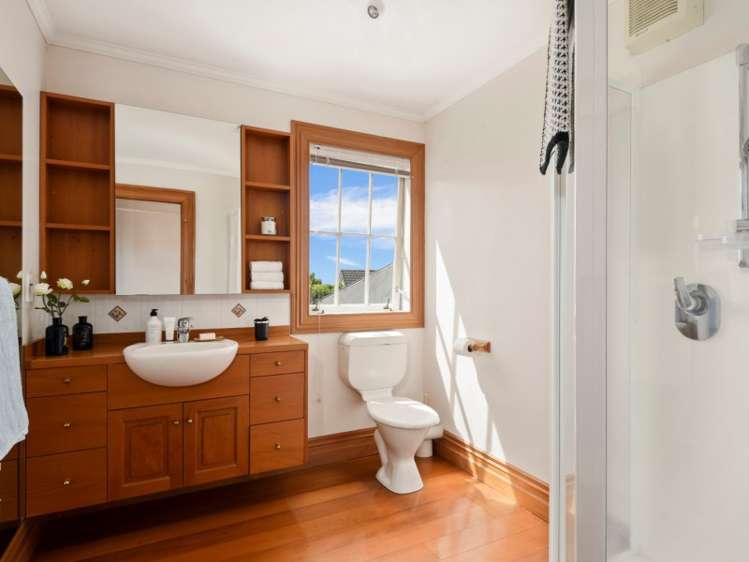 111 Queen Street Northcote Point_15