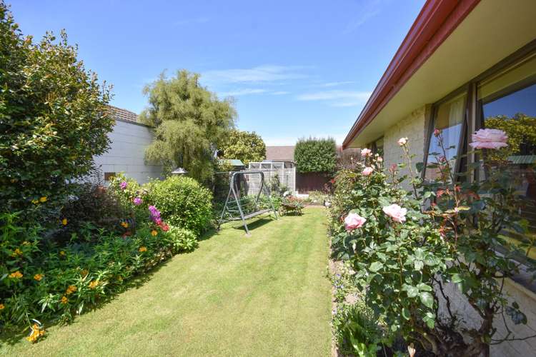 22 Wickliffe Street Mosgiel_12