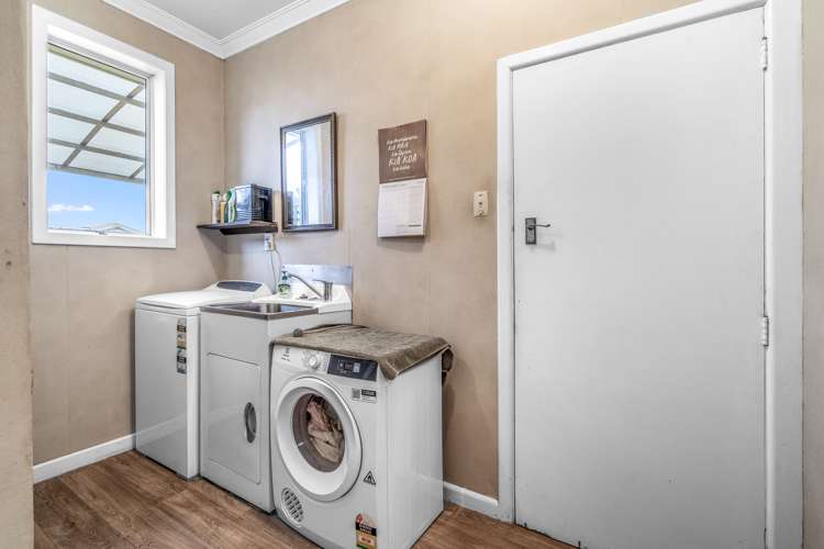 28 Church Street Winton_17