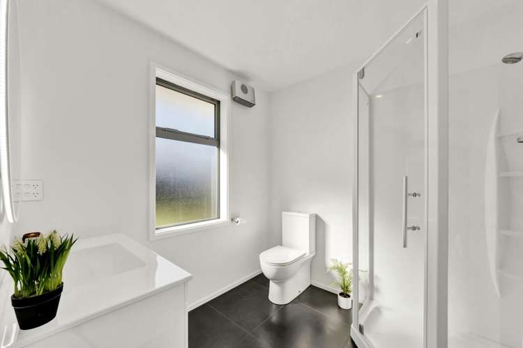 516 East Maddisons Road Rolleston_16