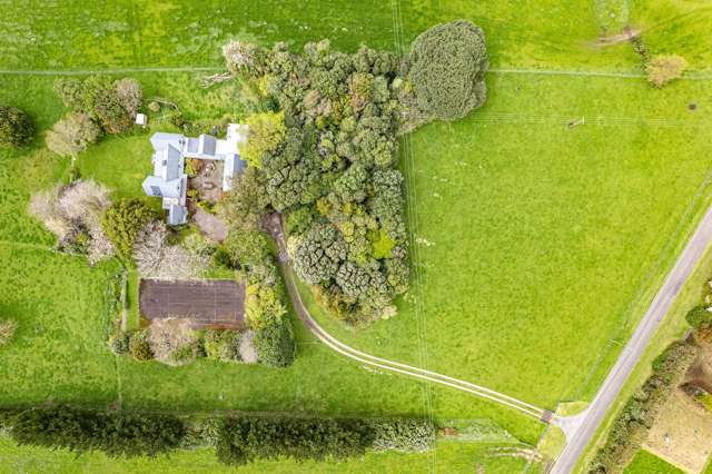 275 Parahaki Road Waverley_1