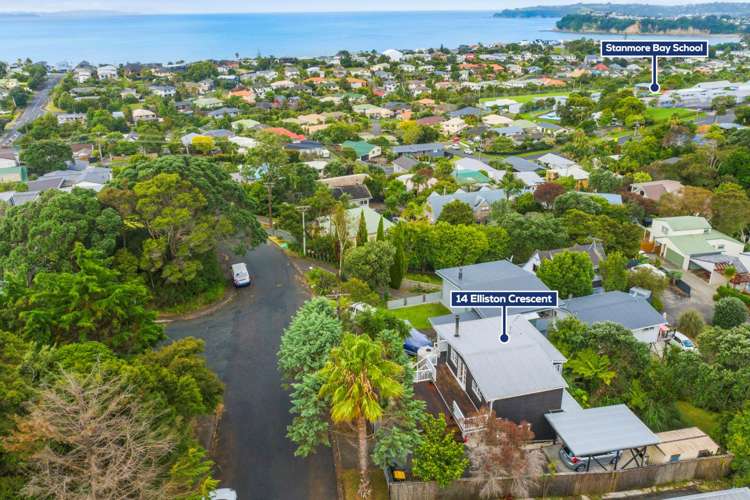 14 Elliston Crescent Stanmore Bay_24