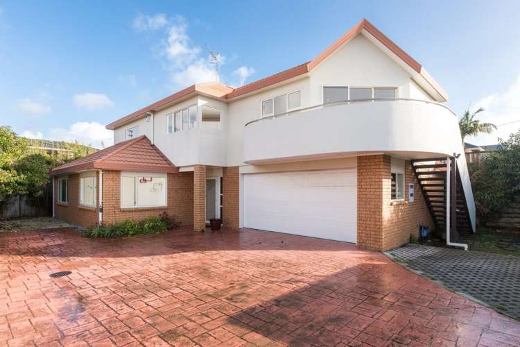 27a Kokiri Street Te Atatu South_18
