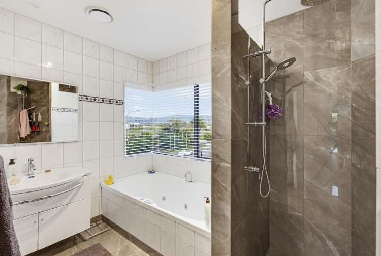 379 Kapiti Road Paraparaumu Beach_19