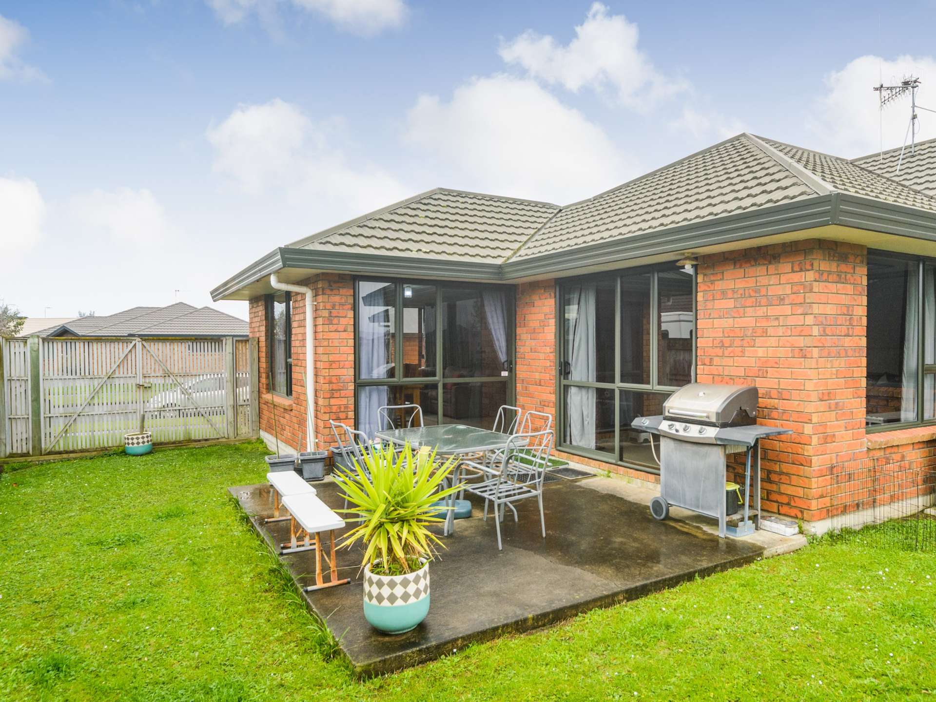 52 Peter Hall Drive Kelvin Grove_0