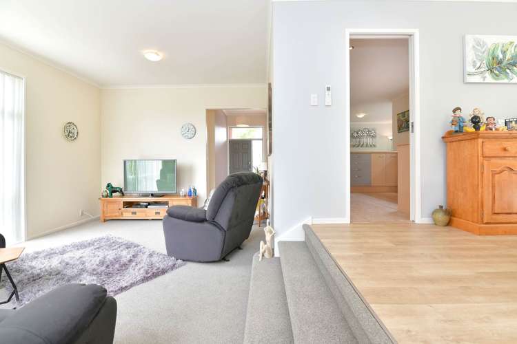 5 Totara Views Drive Red Beach_13