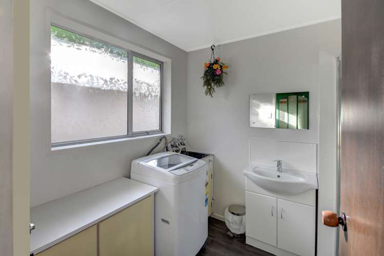 17c Westland Street Green Island_8