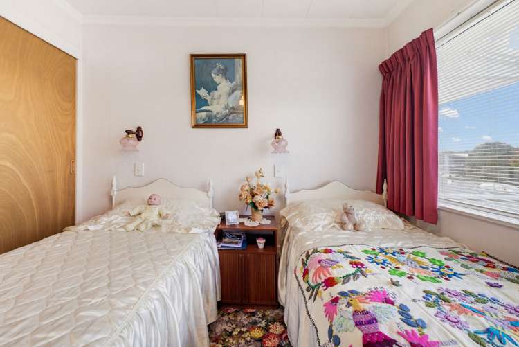 66 Tukapa Street Westown_20