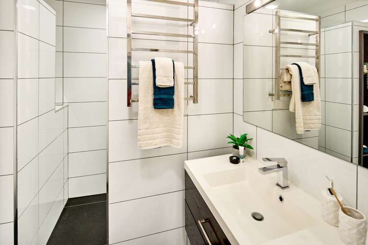 42 Nottingham Street Karori_10