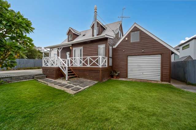 56 Fitzherbert Avenue West Harbour_2