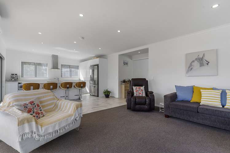 48 Beachlands Road Beachlands_5