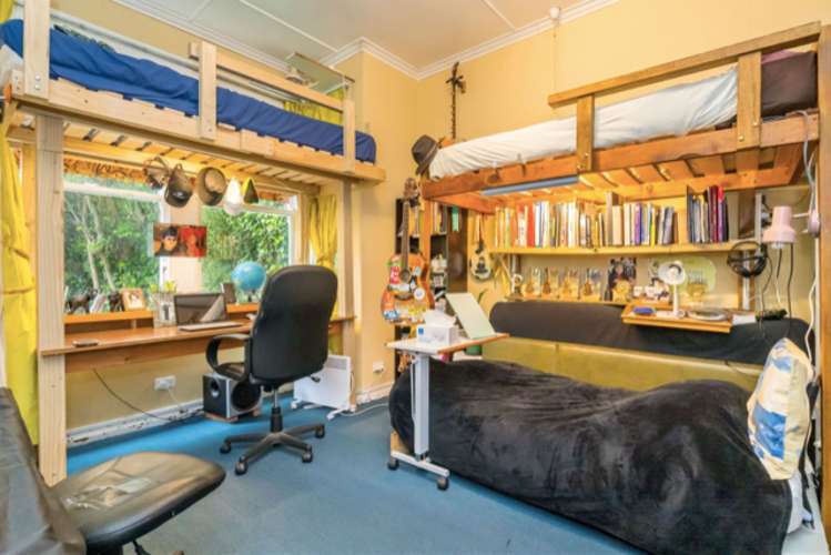 77 North Road North East Valley_5