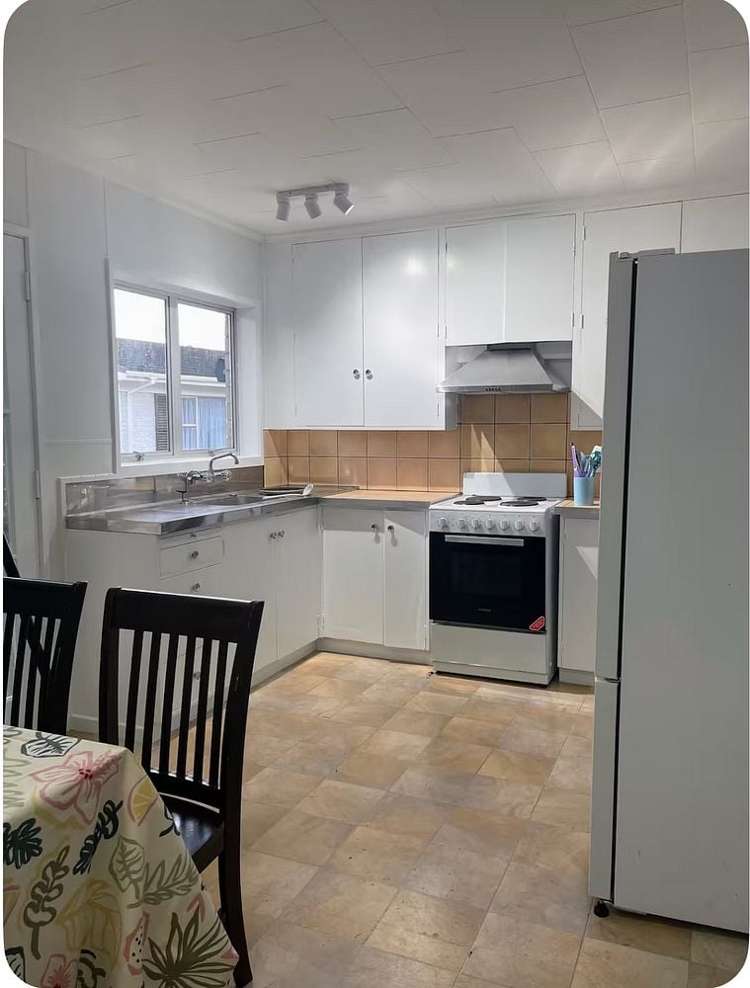 2/127 Kamo Road Kensington_4