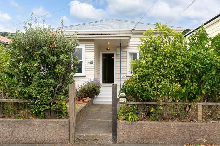 7 Porritt Avenue Mount Victoria_11