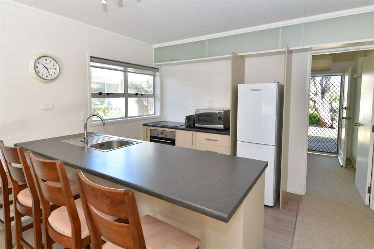 2/1 Pine Road Orewa_14