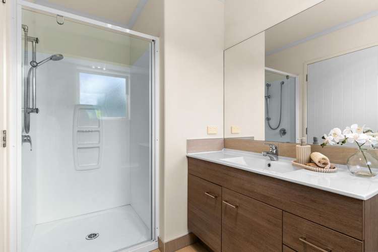 7 Karo Street Ruakaka_13