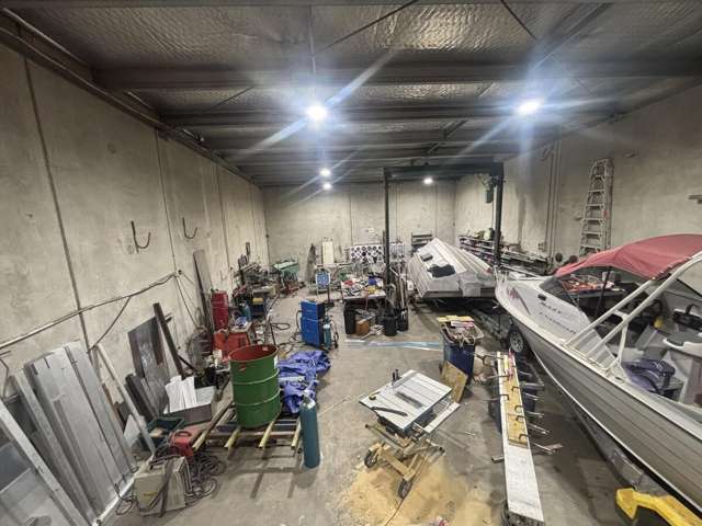 7/6 Brick Street Henderson_2