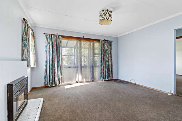 412 High Street South Carterton_4
