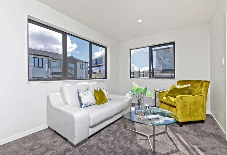 3 Crompton Place Orewa_4