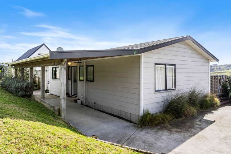 16 Rauta Way Helensville_18