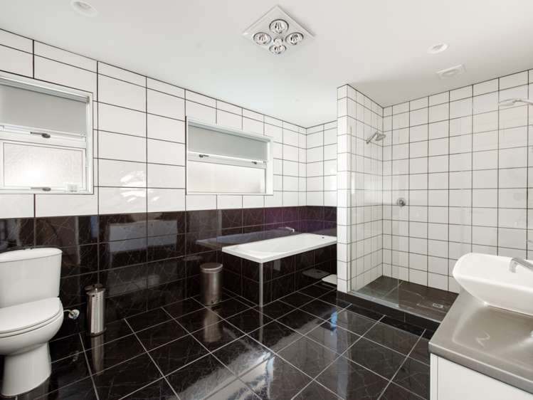 15a Lybster Street Blenheim Central_8