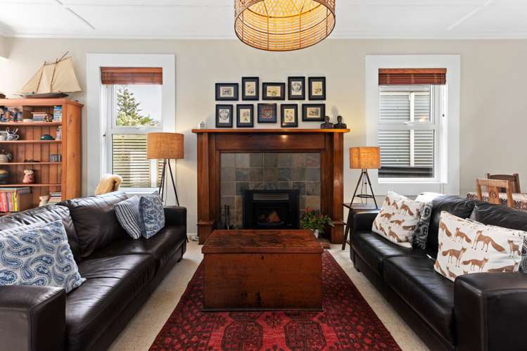 39 Marine Parade Seatoun_8