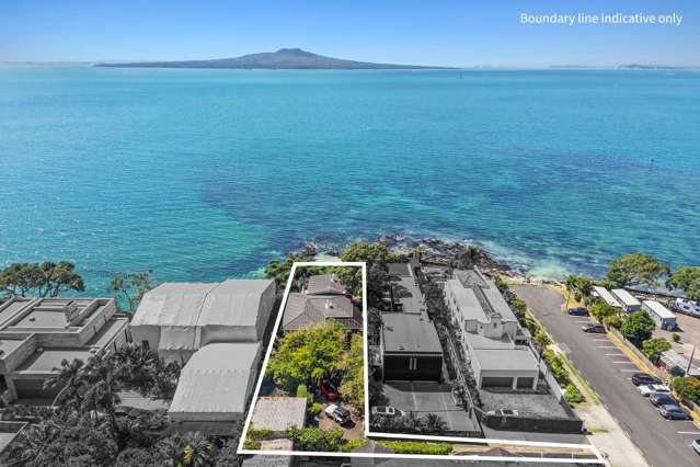Waterfront deceased estate in Takapuna up for grabs - original owners bought 76 years ago