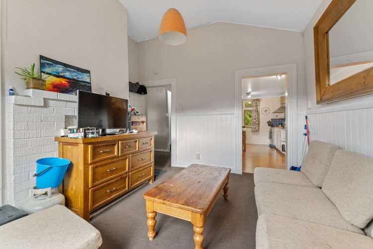 97 Leckhampton Court Clyde Hill_19